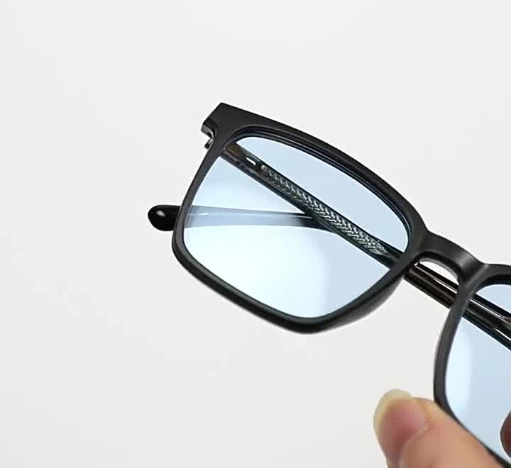 Raylens magnetiska clip-on i användning