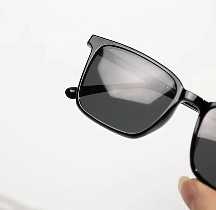Magnetisk clip-on lins
